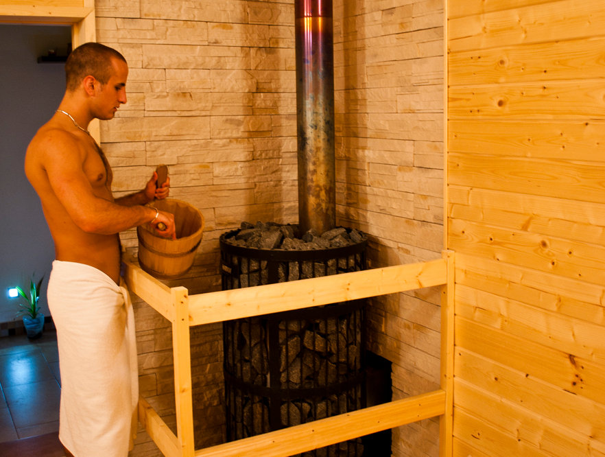 sauna relax wellness